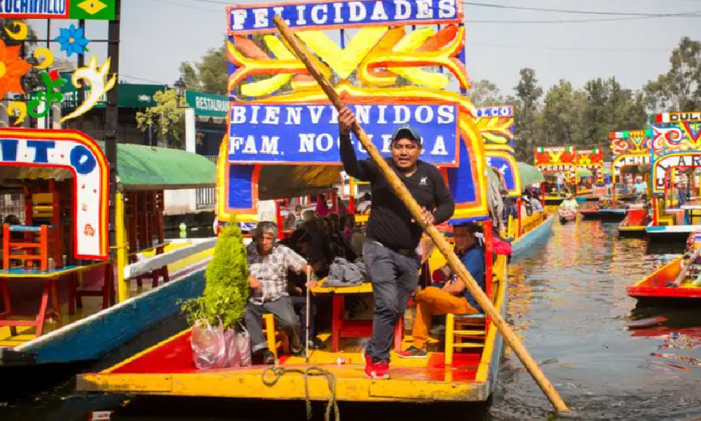 १६ लाख अमेरिकी मेक्सिको बसाइ सरे, महँगीले मेक्सिकोका नागरिक विस्थापित