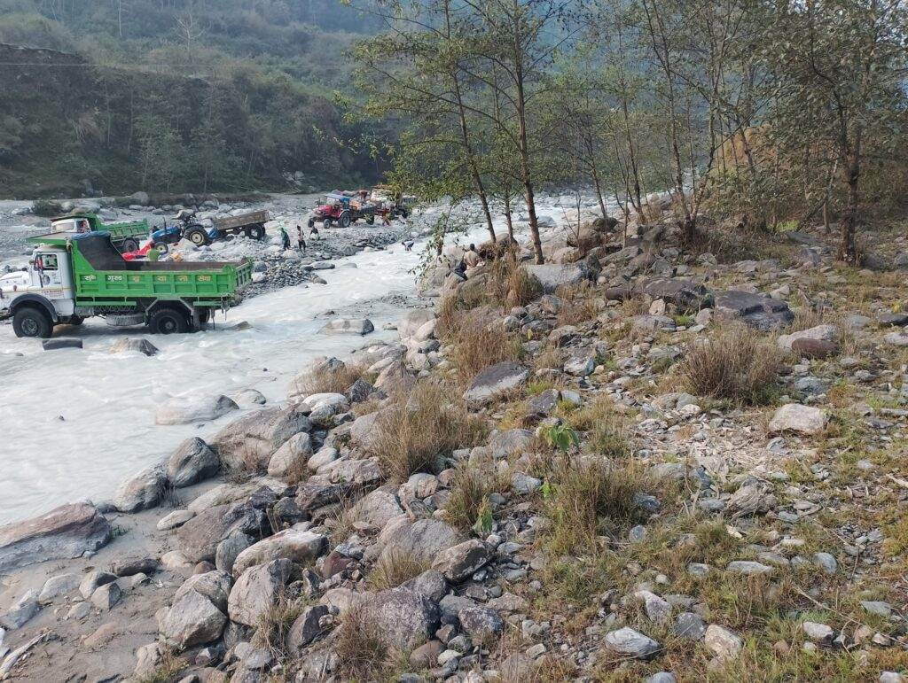 पोखराको ढाबघाटको ठेक्का डेढ महिनामै रद्द, राजस्व गुमाउँदै महानगर