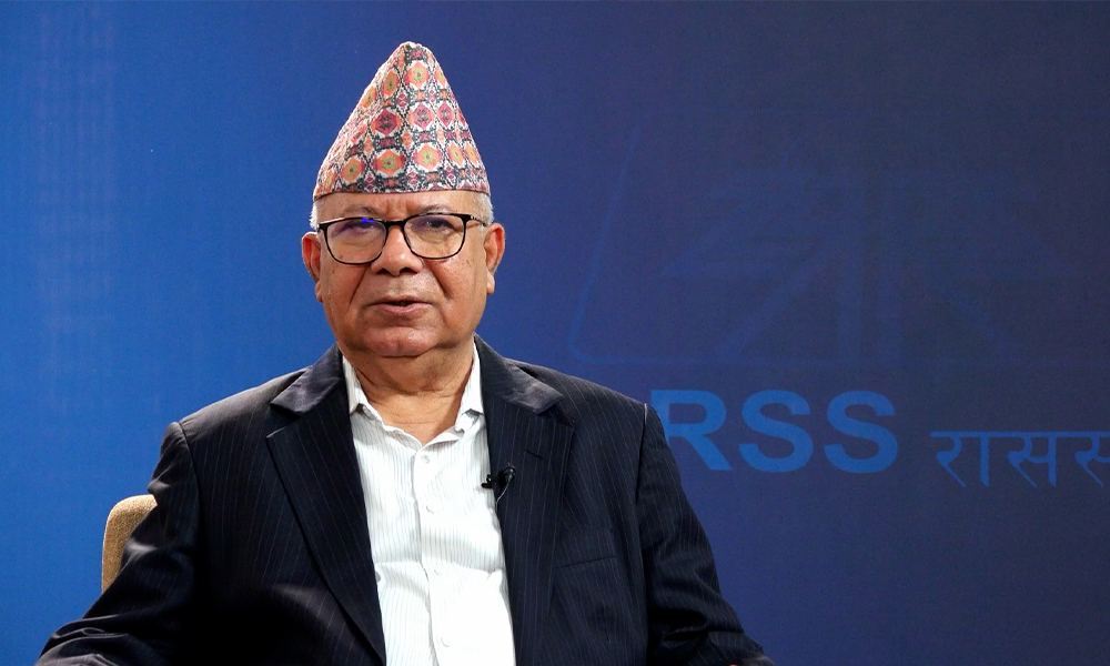 वामपन्थी शक्तिहरु मिल्नुको विकल्प छैन : माधव नेपाल