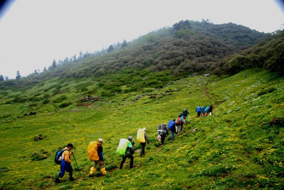 भोटमा नुन बोक्दाका कथाव्यथाको साक्षी गुरुङ सम्पदा पदमार्ग