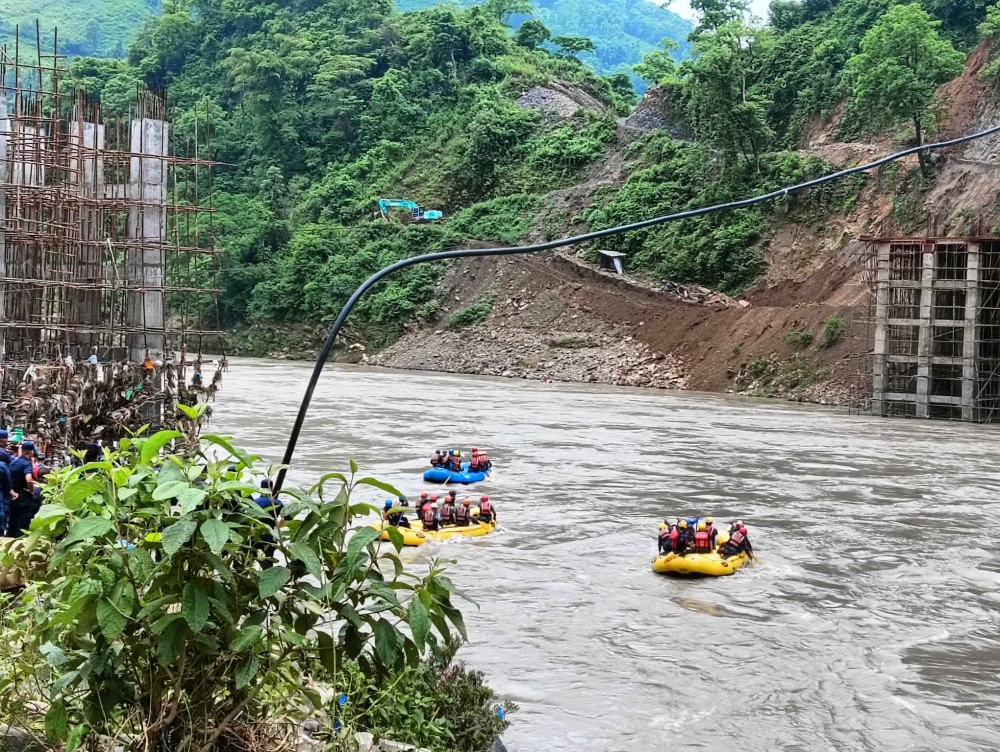 सिमलताल दुर्घटनाः भारतको चम्पारणमा  भेटियाे दुई शव