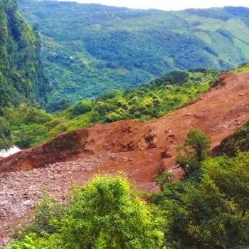 ताप्लेजुङमा पहिराले बगायो दुई घर