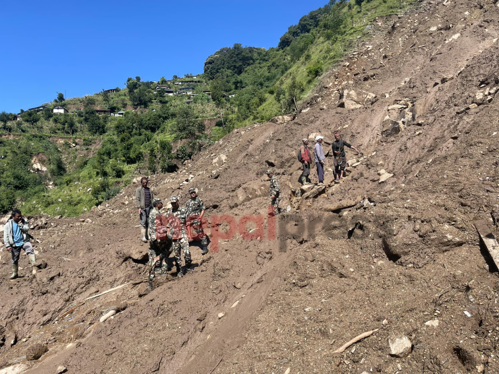 दोरम्बा पहिरोः शव परीक्षण गरी परिवारलाई बुझाइयो