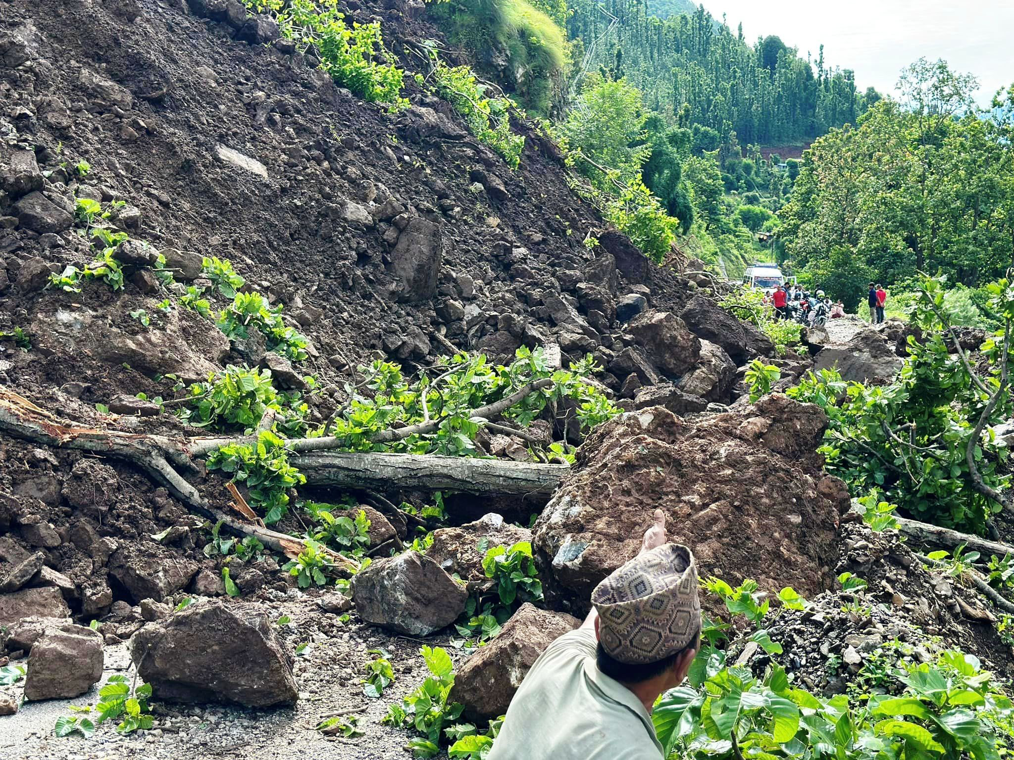 शङ्खरापुर र मेलम्चीको सीमाका दुई गाउँ उच्च जोखिममा