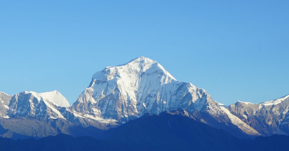 पाँच आरोहीको शव एक सातादेखि हिमालमै, रित्तै फर्कियो हेलिकप्टर