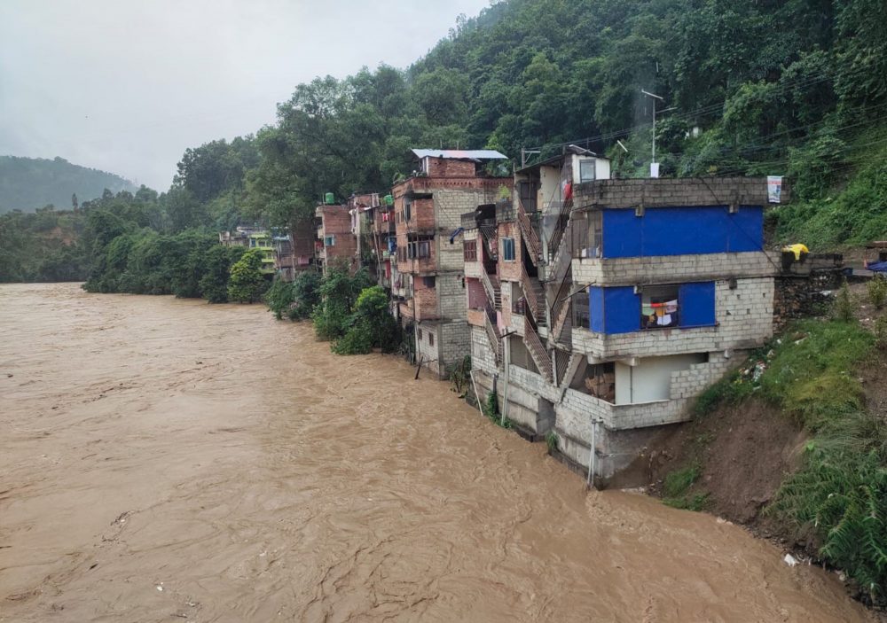 अपडेट : बाढी पहिरोमा मृत्यु हुनेको संख्या १०० पुग्यो, ६७ जना बेपत्ता