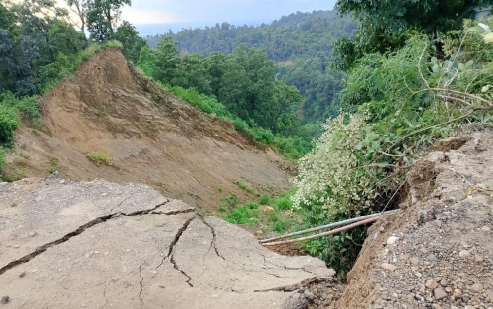 बाढीपहिरोमा परी दुई सय २८ जनाको मृत्यु, २५ जना बेपत्ता