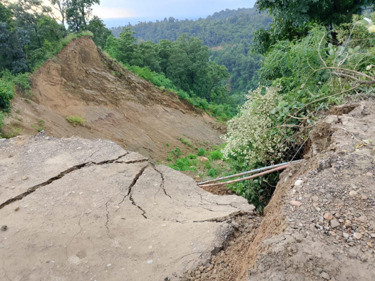 बाढी-पहिरोबाट २१ जिल्ला बढी प्रभावित, १७ अर्बभन्दा बढीको क्षति