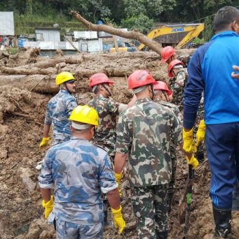 कहाँका थिए झ्याप्लेखोलामा पुरिएको माइक्रो बसका यात्रु ?