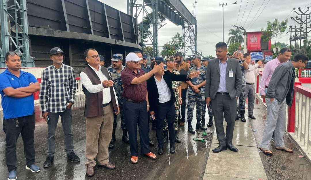 बाढी पहिरोमा मृत्यु भएकाकाे परिवारलाई एक लाख राहत दिने कोशी सरकारको निर्णय