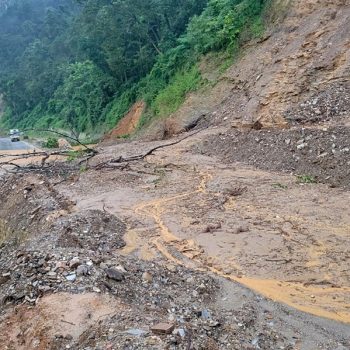 बाढीपहिरोबाट सार्वजनिक यातायातमा ७३ करोडको क्षति