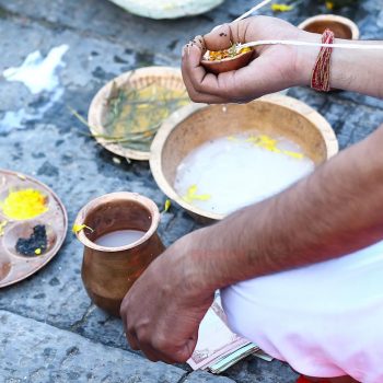 तर्पण पिण्डदानका साथ आज पितृपक्ष विधिवत् समापन हुँदै