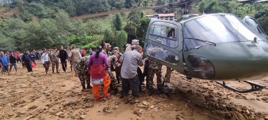 बाढीपहिरो प्रभावित क्षेत्रबाट ७१३ जनाको सकुशल हवाइ उद्धार