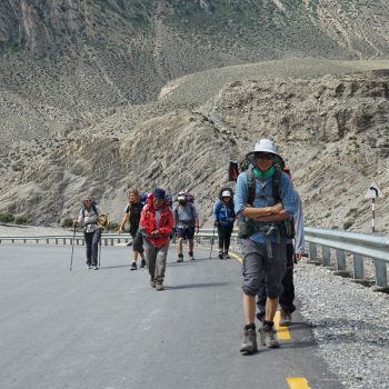 मुस्ताङमा विदेशी पर्यटकको चहलपहल बढ्न थाल्यो