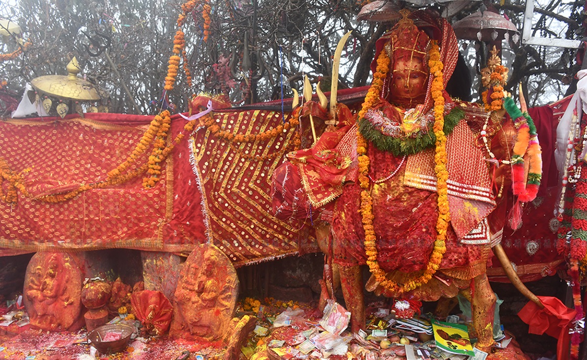 अवरुद्ध सडकखण्ड खुलेपछि पाथीभरामा तीर्थयात्रीको चहलपहल