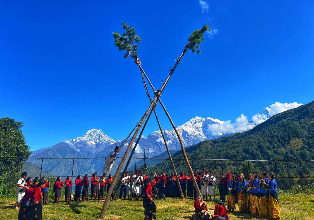 दशैंमा गाउँ नै रमाइलो…