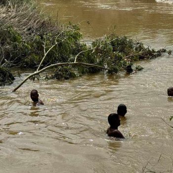 नदीमा डुबेर महोत्तरीमा एक बालिकाको मृत्यु