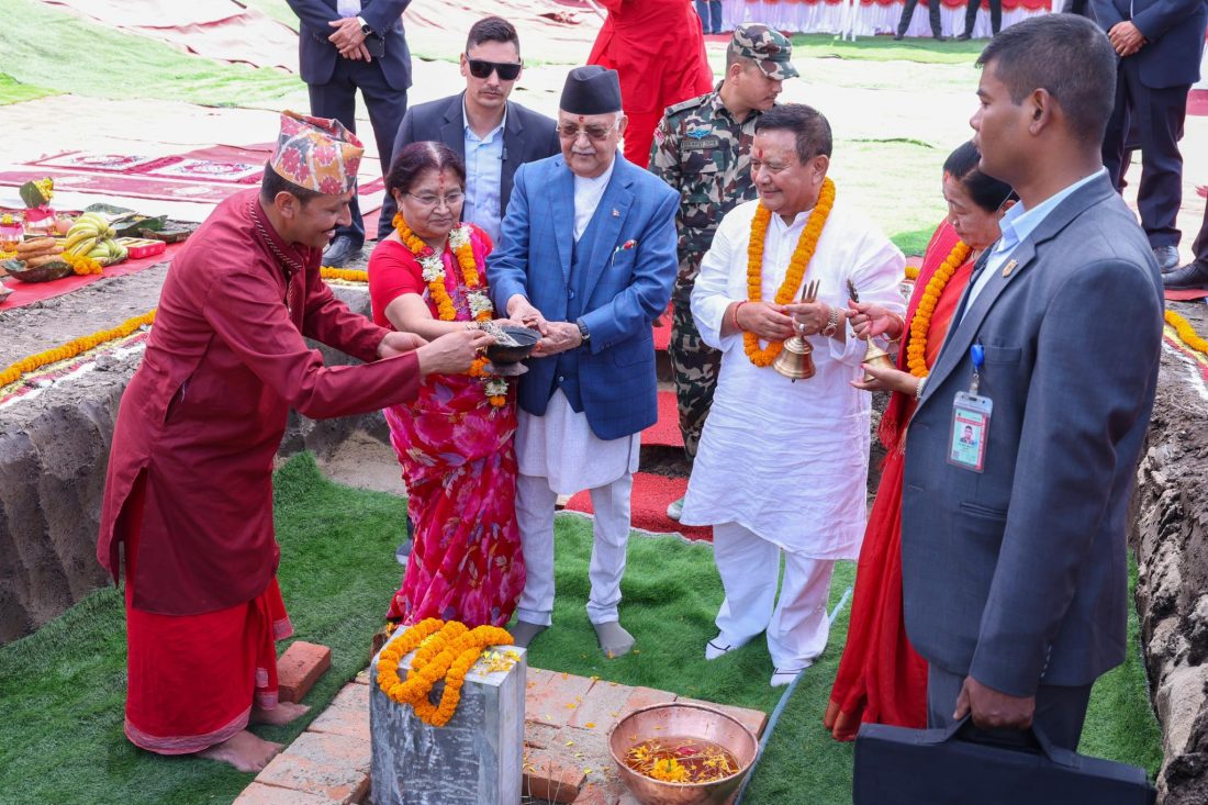 एमालेको प्रष्टीकरण- मीनबहादुरले स्वेच्छाले जग्गा दान गर्नुभएको हो, कुनै लेनादेना छैन