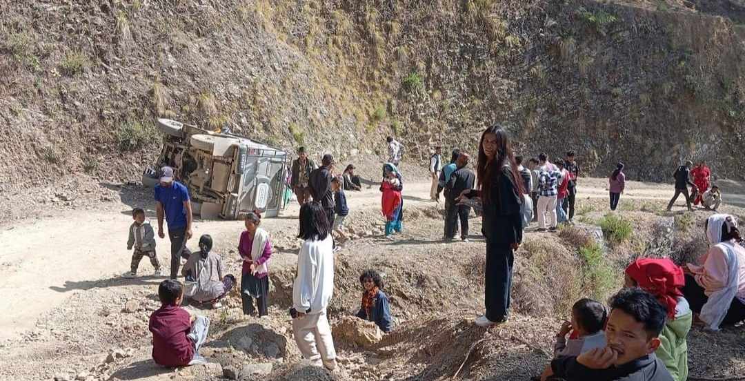 जाजरकोटमा दुई सवारी दुर्घटना, २० जना घाइते