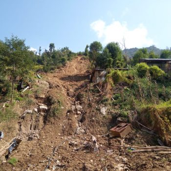 बाढीपीडित पुनर्वास नहुँदा टहरमा बित्यो दशैंतिहार