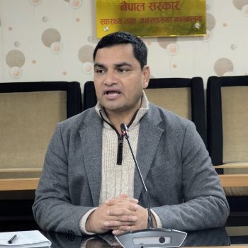 सेना र प्रहरीको अस्पताल सर्वसाधारणलाई खुलाउन स्वास्थ्यमन्त्री पौडेलको पहल