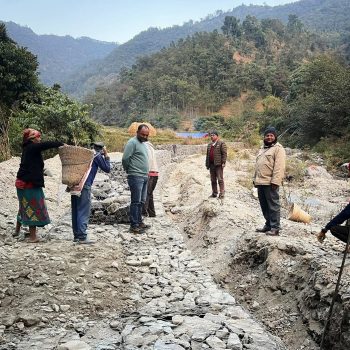 गलकोटका दुई सडक कालोपत्र गरिँदै