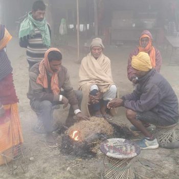 मधेशमा अत्यधिक हुस्सु र कुहिरो, सडकमा गाडी गुडाउन मुस्किल