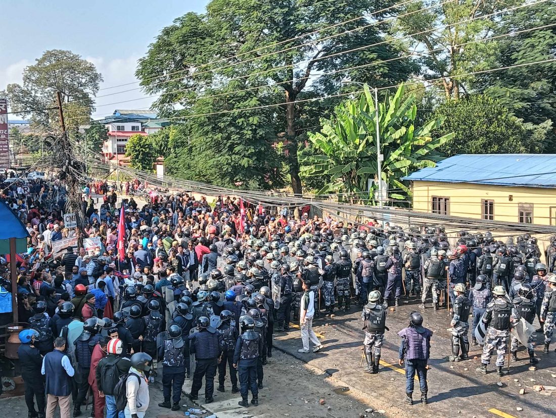 चितवन तनावग्रस्तः मुठभेडमा २० भन्दा बढी प्रहरी घाइते, रास्वपातर्फ कति ?