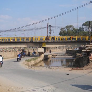 हिउँदमा पनि हटेन बागमती करिडोरको कालो पुलमुनि पानी जम्ने समस्या