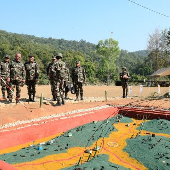 प्रधानसेनापति सिग्देलले गरे पूर्वी पृतना हेडक्वार्टर र युनिटहरुको निरीक्षण भ्रमण