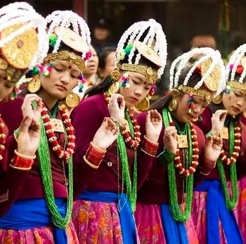 पौष शुक्ल प्रतिपदाः तोल ल्होसार पर्व मनाइँदै